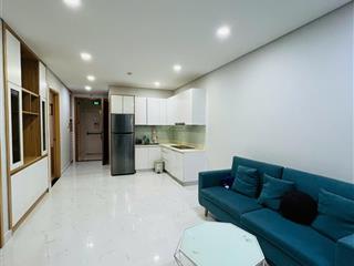 Căn hộ 2pn2wc skyline, bán 4.95 tỷ tặng thêm nội thất, có sổ hồng, view đẹp, ko chắn view