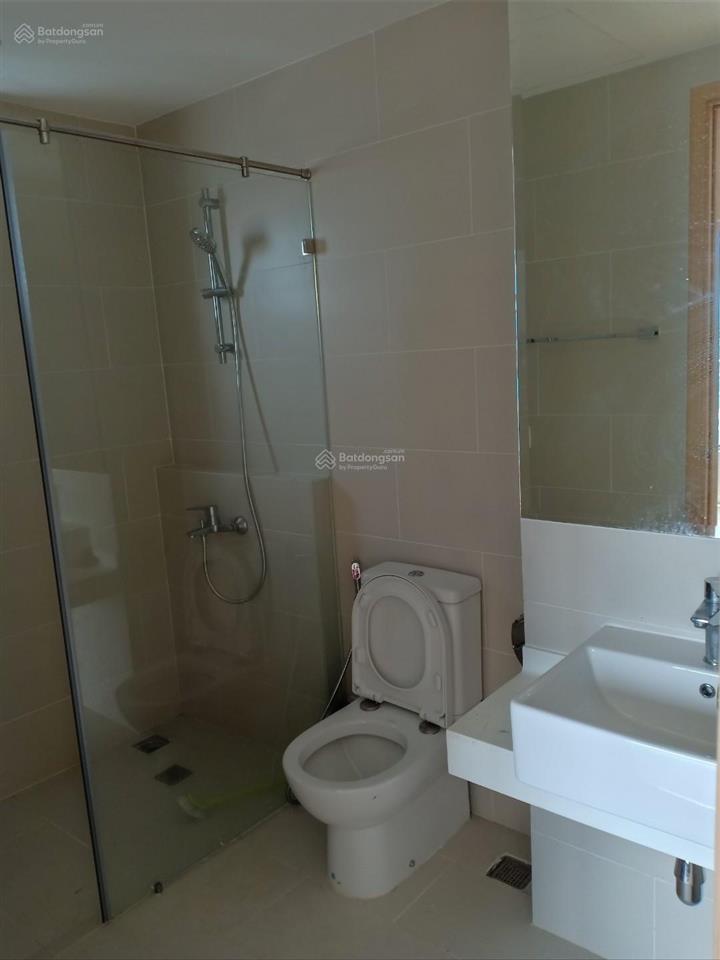 Bán giá tốt căn 3pn rộng rãi, skyline quận 7, giá chỉ 5,4 tỷ, view hướng sông thoáng đẹp, có sổ