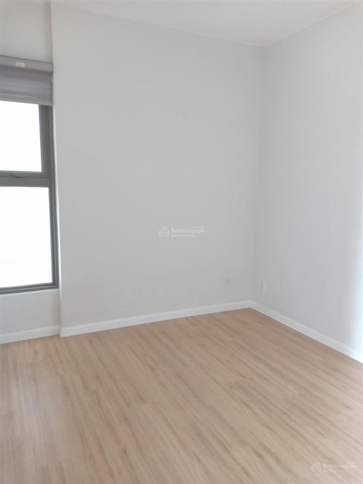 Bán giá tốt căn 3pn rộng rãi, skyline quận 7, giá chỉ 5,4 tỷ, view hướng sông thoáng đẹp, có sổ