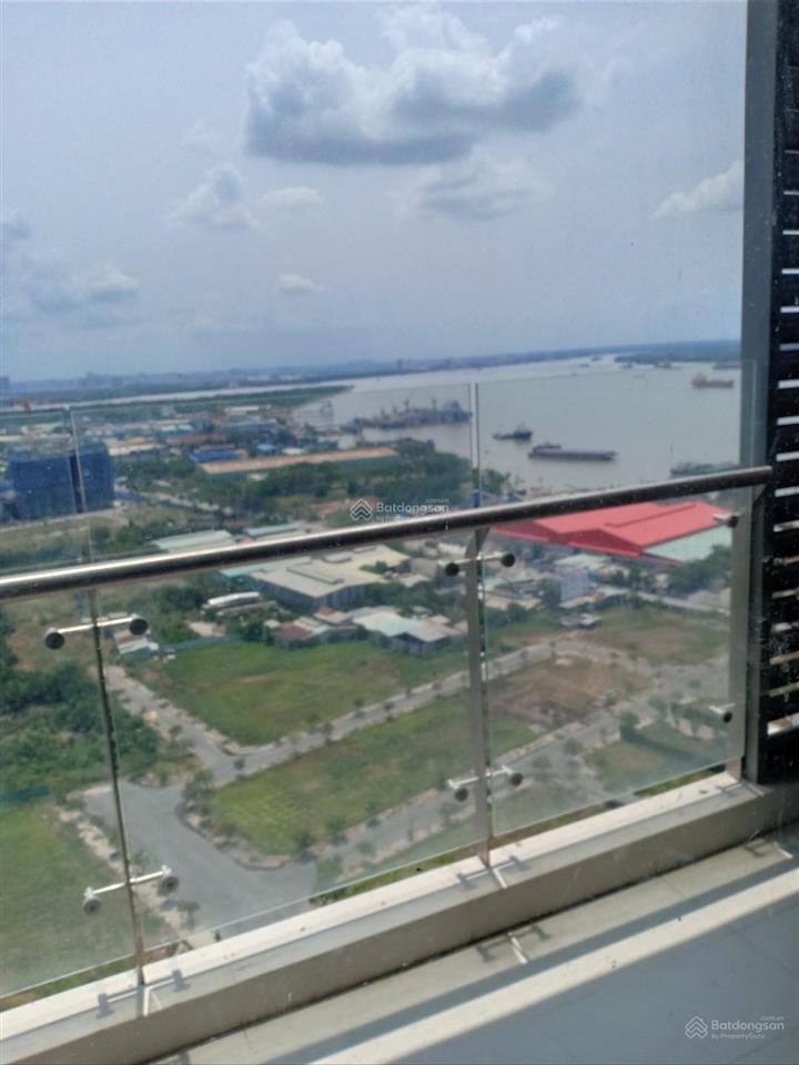 Bán giá tốt căn 3pn rộng rãi, skyline quận 7, giá chỉ 5,4 tỷ, view hướng sông thoáng đẹp, có sổ