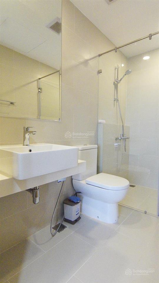 Bán căn góc 3pn 106m2 chung cư skyline, quận 7, giá đẹp 6,7 tỷ tặng full nội thất, có sổ, view sông
