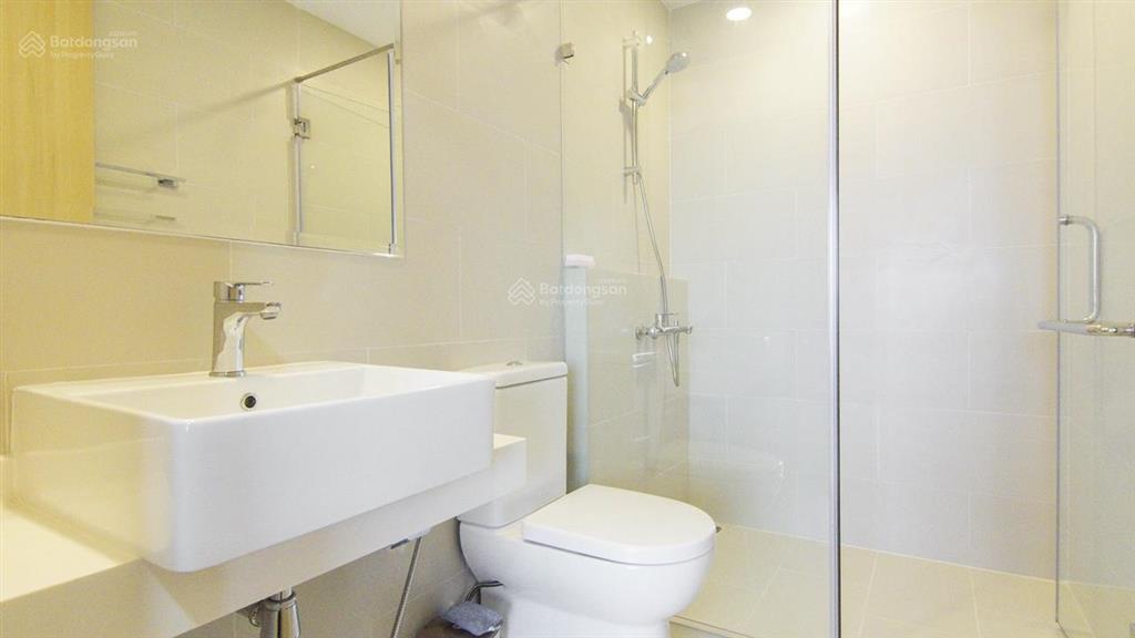 Bán căn góc 3pn 106m2 chung cư skyline, quận 7, giá đẹp 6,7 tỷ tặng full nội thất, có sổ, view sông