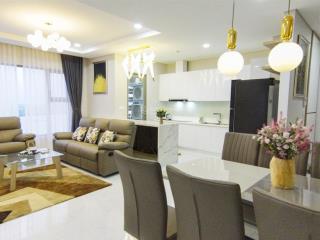 Bán căn góc 3pn 106m2 chung cư skyline, quận 7, giá đẹp 6.7 tỷ tặng full nội thất, có sổ, view sông