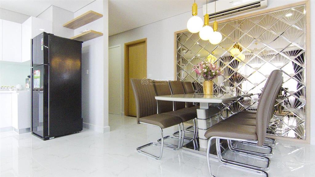 Bán căn góc 3pn 106m2 chung cư skyline, quận 7, giá đẹp 6,7 tỷ tặng full nội thất, có sổ, view sông