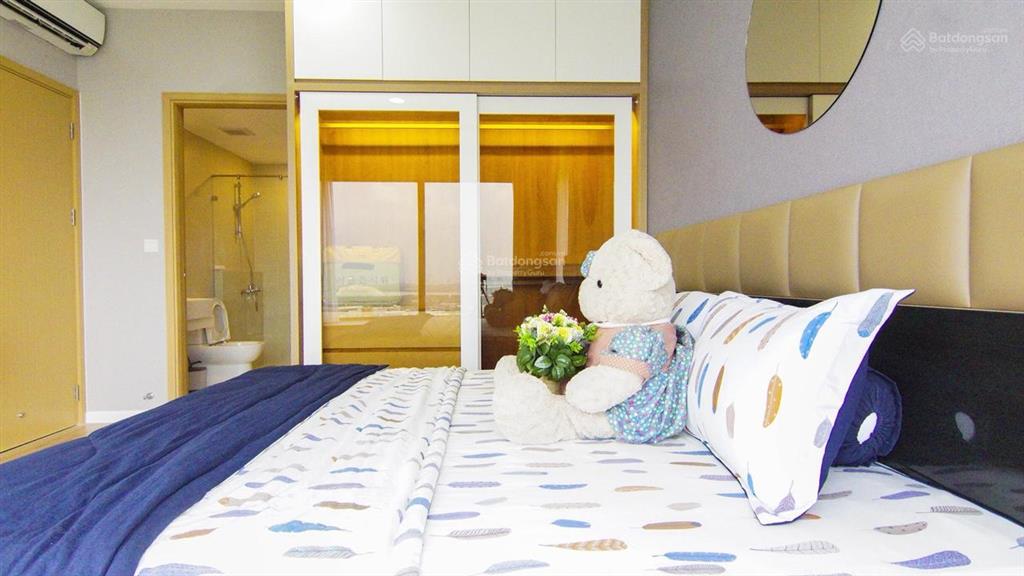 Bán căn góc 3pn 106m2 chung cư skyline, quận 7, giá đẹp 6,7 tỷ tặng full nội thất, có sổ, view sông