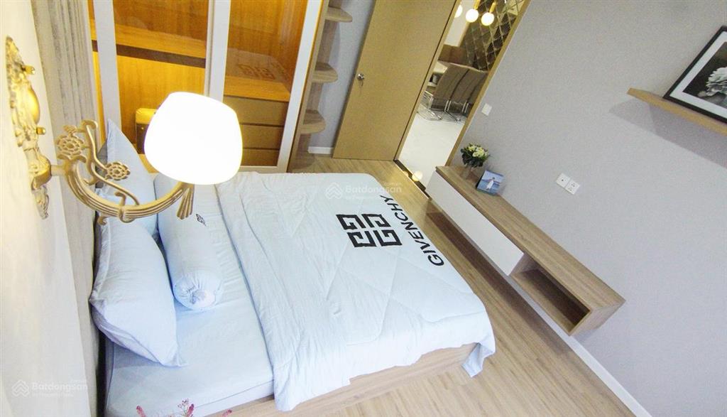 Bán căn góc 3pn 106m2 chung cư skyline, quận 7, giá đẹp 6,7 tỷ tặng full nội thất, có sổ, view sông
