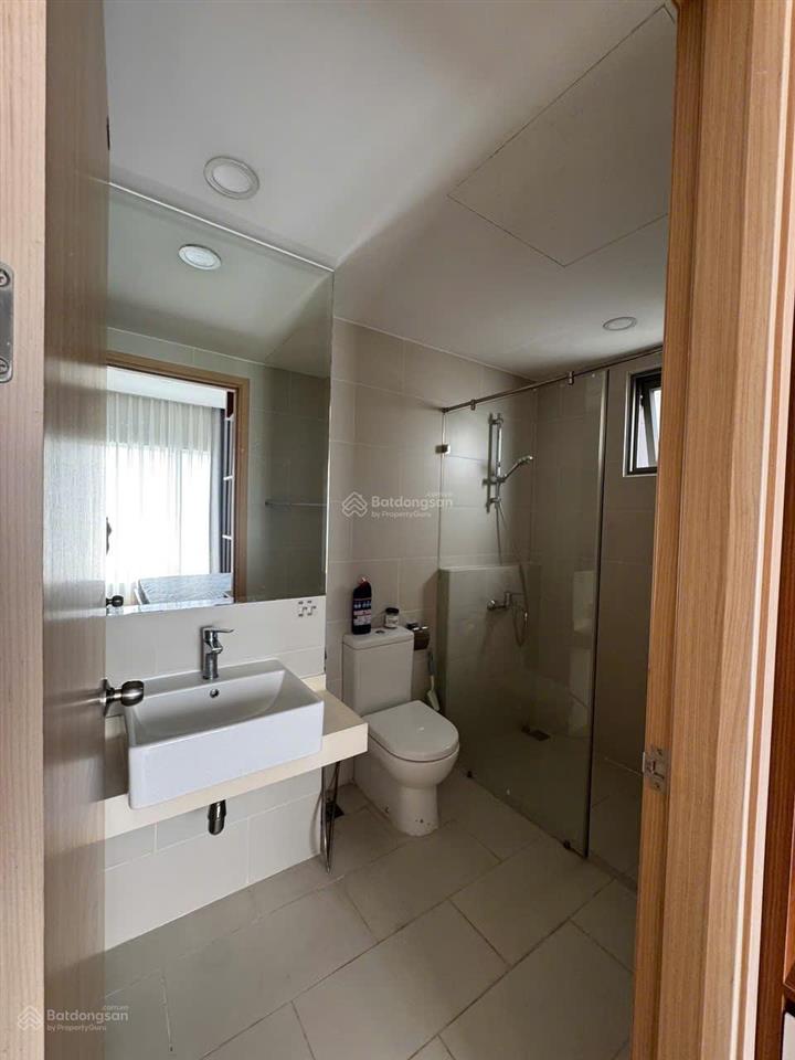 Skyline quận 7 bán căn 3pn2pn view hướng sông đẹp, giá chỉ 5.850 tỷ, tặng lại bộ nội thất, có sổ