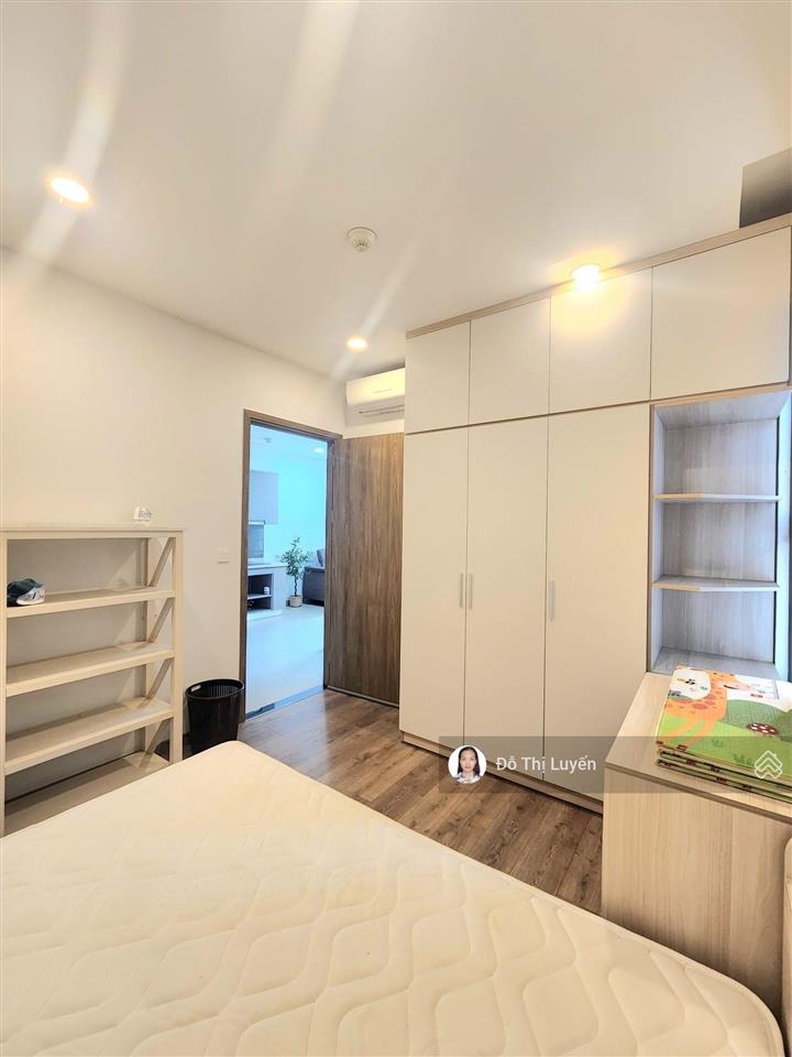 Cho thuê nhanh căn hộ 2pn2wc c/c cao cấp sky 89, giá 15 triệu full nội thất đẹp, view đẹp
