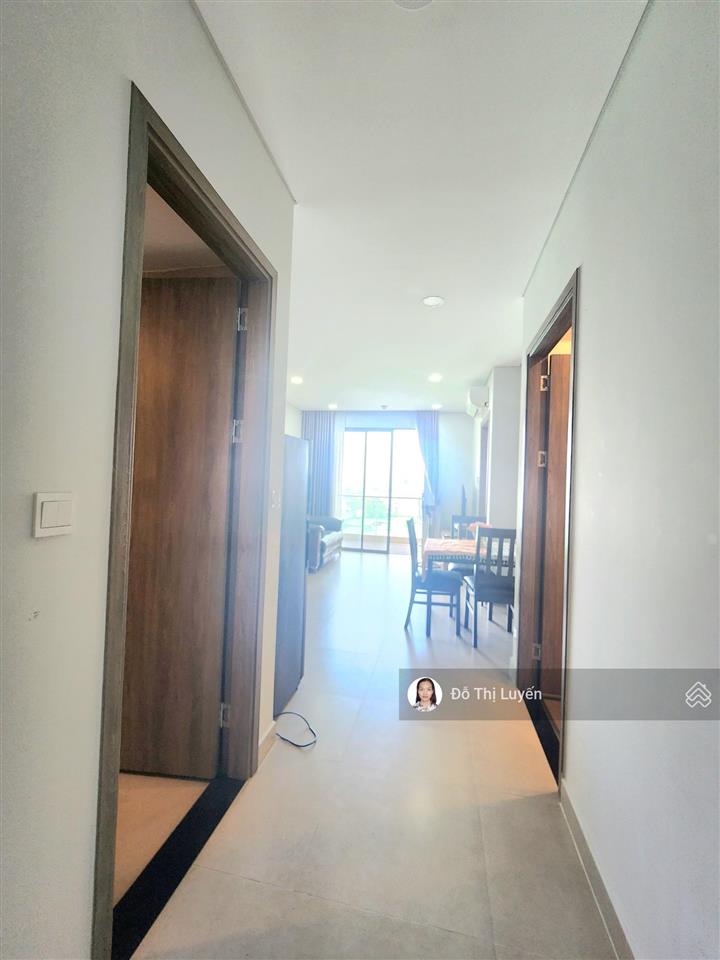 Cho thuê nhanh căn hộ 2pn2wc c/c cao cấp sky 89, giá 15 triệu full nội thất đẹp, view đẹp