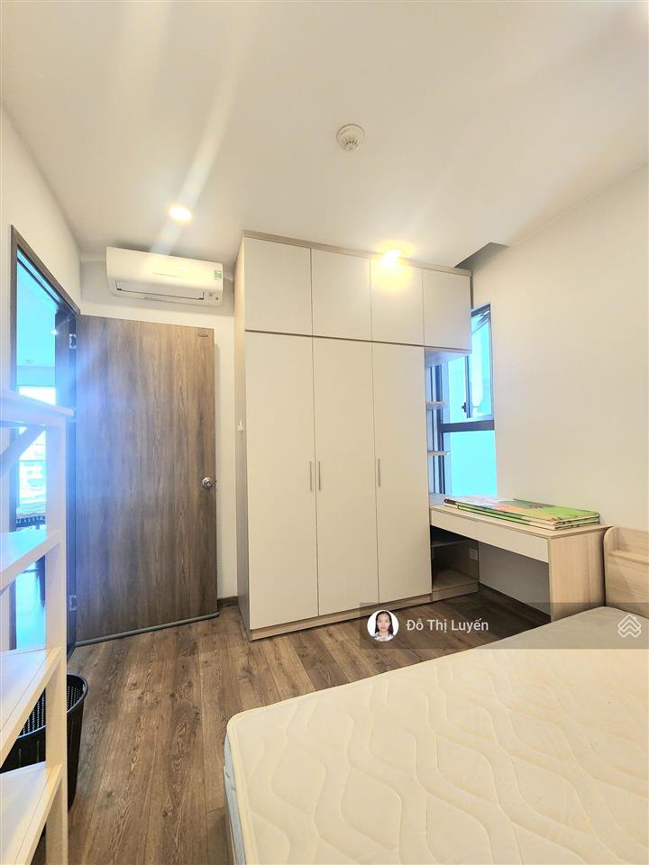 Cho thuê nhanh căn hộ 2pn2wc c/c cao cấp sky 89, giá 15 triệu full nội thất đẹp, view đẹp