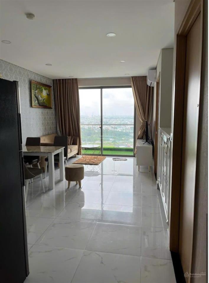 Tìm khách thuê cho căn hộ 2pn2wc tại skyline quận 7, giá 13 triệu full nội thất, view nam mát mẻ