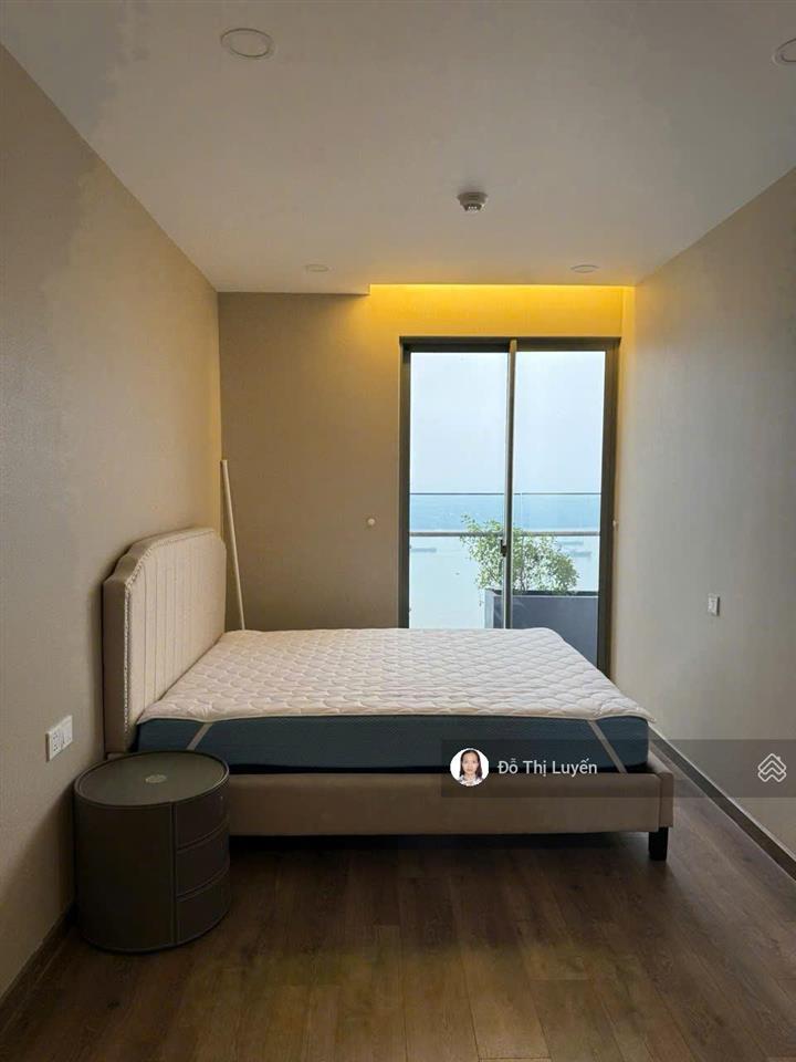 Căn hộ 55m2 ban công siêu dài cc cao cấp sky89, cho thuê 14 triệu full nội thất, view sông bao đẹp