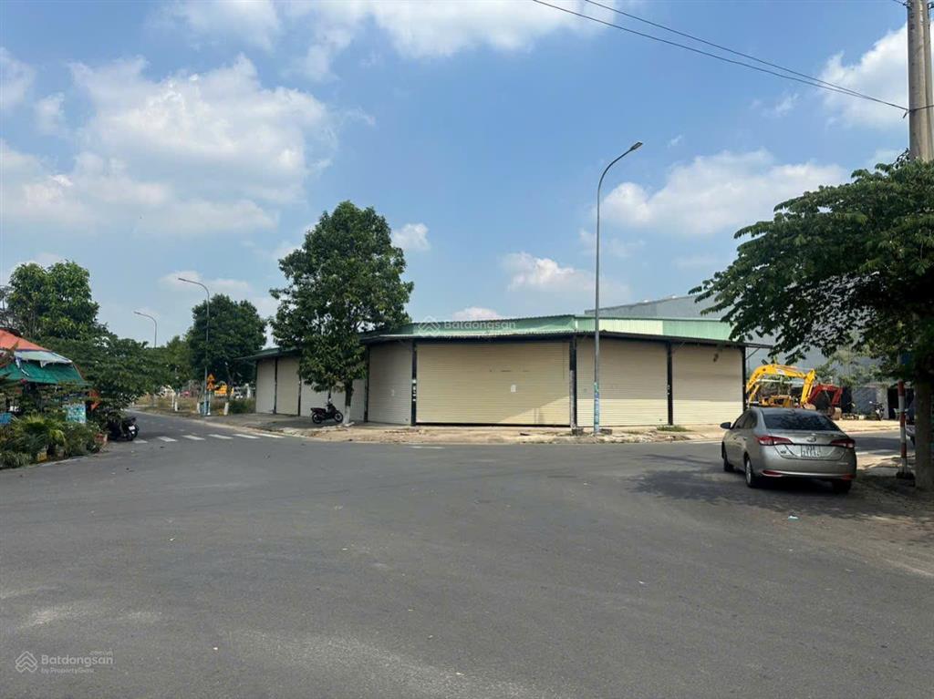 Bán lô góc 2 mặt tiền 483m khu b kcn visip 2 mở rộng thuộc xã binh mỹ bắc tân uyên tphcm