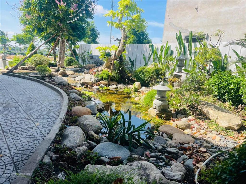 Chính chủ bán nền đất 90m2 king hill giá 2 tỷ thương lượng, sổ riêng 0937 832 ***