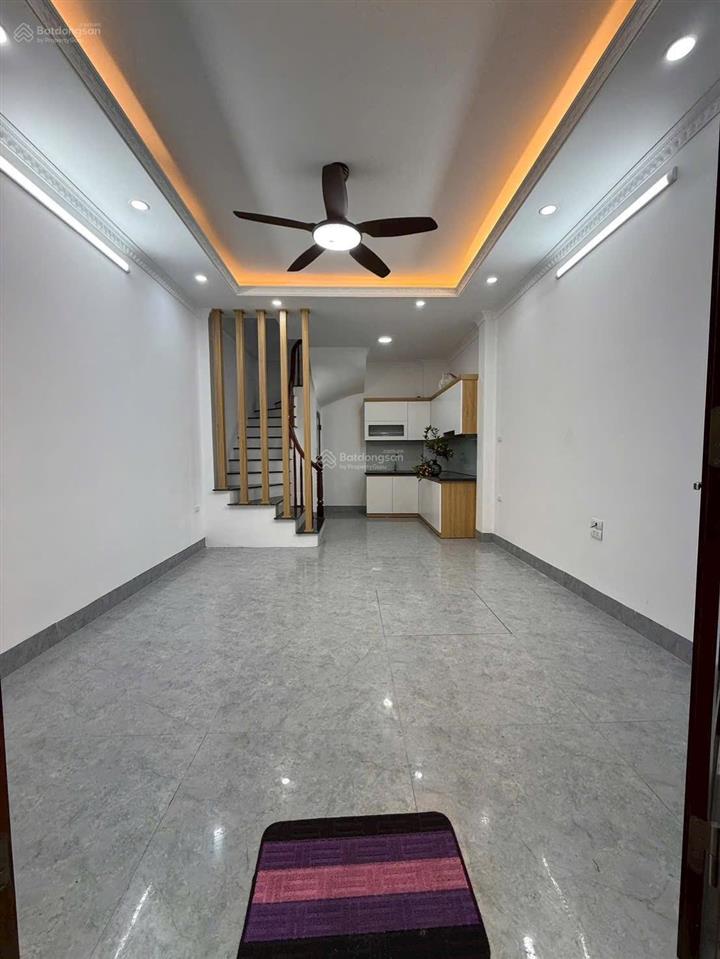 Bán gấp nr 30m2, 3pn, 4wc, tại tổ 5, việt hưng, 8 tỷ vnd