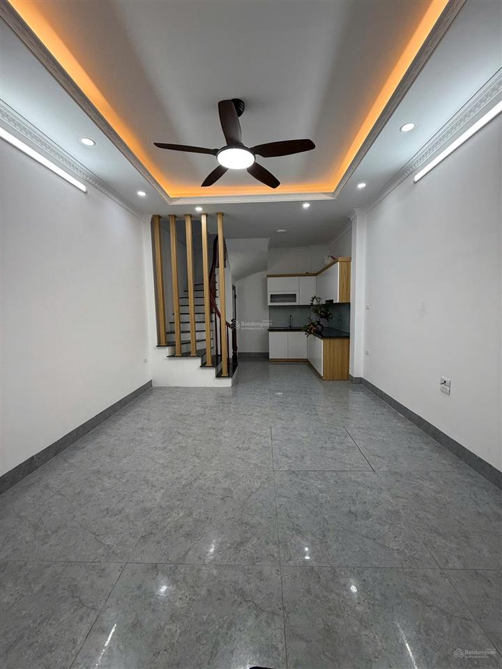 Bán nhà riêng cạnh chợ kim quan, 8 tỷ vnd, 30 m2, 3pn + 4 wc, pháp lý đầy đủ