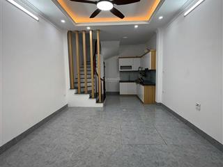 Bán nhà riêng cạnh chợ kim quan, 8 tỷ vnd, 30 m2, 3pn + 4 wc, pháp lý đầy đủ