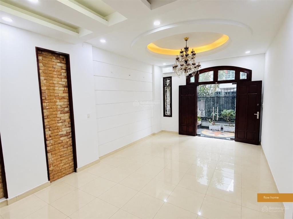 Mặt bằng kinh doanh nguyễn cửu vân 35m2 10,5 triệu