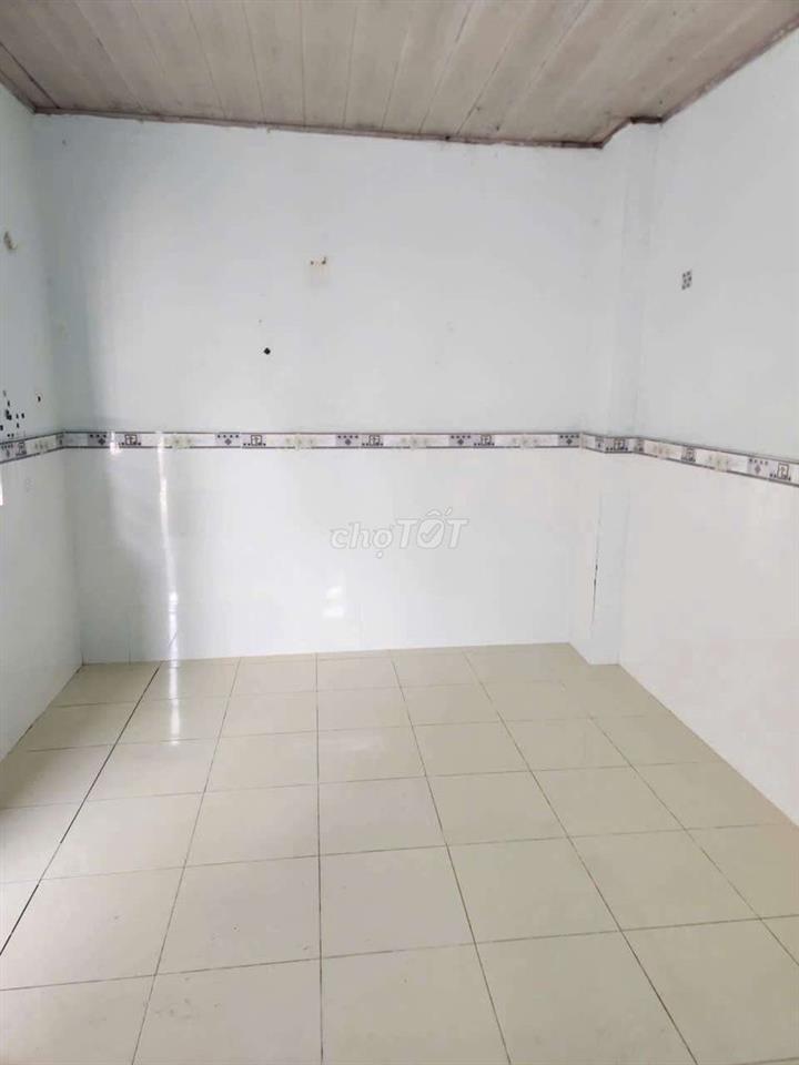 Căn hộ 5.5x4m lầu ST.1pn 1wc. Hẻm 954// Quang Trung p8 gv