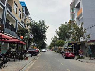 Bán 1 cặp vip mặt phan huy chú, bò sơn 4, võ cường