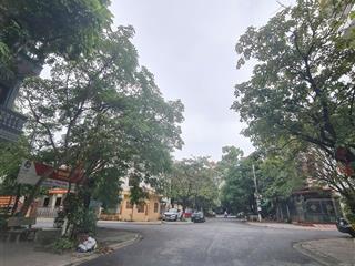 Bán nhanh nhà 3 tầng mặt phố kinh doanh tại phường tiền an cũ nay thuộc kinh bắc