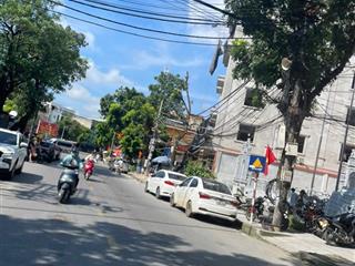 Chị gái nhà bán nhanh lô đất mặt đường chính đấu mã tặng kho xưởng đang cho thuê