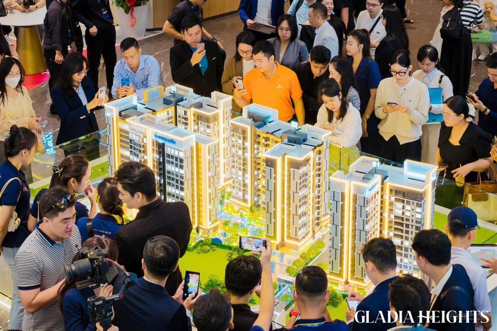 Bán nhanh shophouse khang điền quận 2 330m² vị trí kinh doanh đắc địa ngay cổng khu đô thị
