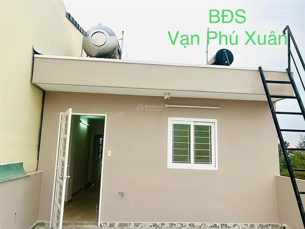 Cho thuê nhà kdc cotec phú xuân, 1 trệt, 2 lầu, st dt 107.5m2 đg 20mgiá 15tr/tháng. 0902 714 ***