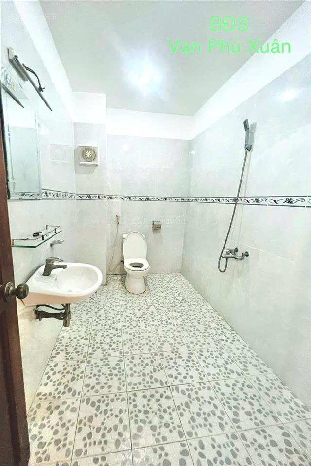 Cho thuê nhà kdc cotec phú xuân, 1 trệt, 2 lầu, st dt 107.5m2 đg 20mgiá 15tr/tháng. 0902 714 ***
