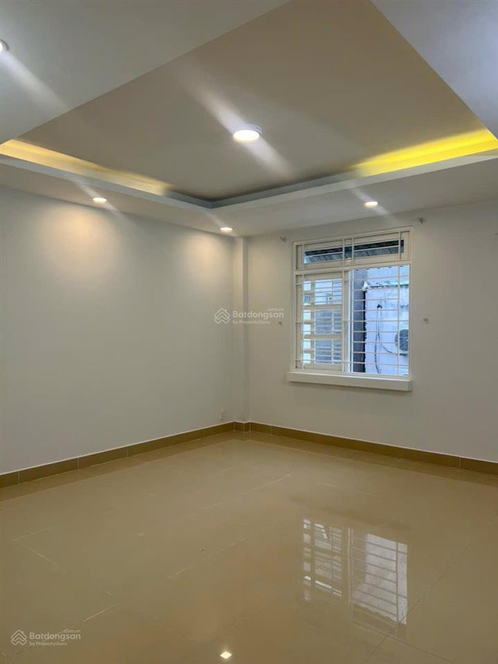 Cho thuê nhà kdc cotec phú xuân, 1 trệt, 2 lầu, st dt 107.5m2 đg 20mgiá 15tr/tháng. 0902 714 ***