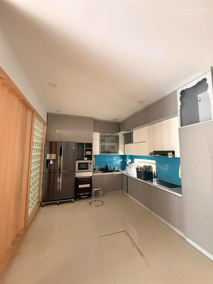 Kdc vạn hưng phú, phú xuân nhà 1 trệt, 2 lầu st dt 112m2 sổ riêng giá 10,5 tỷ.  0902 714 ***