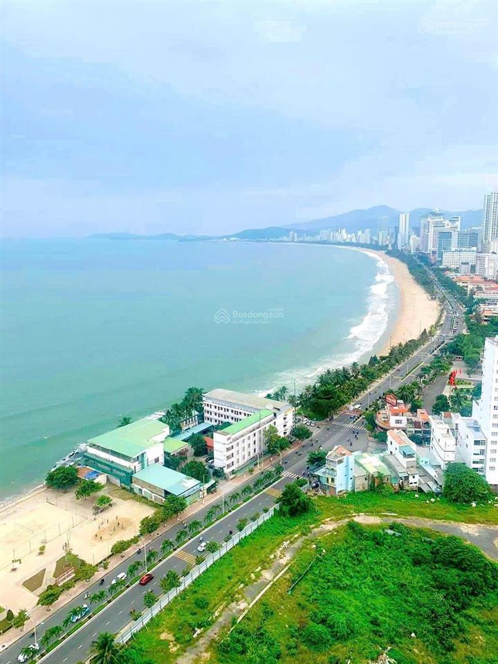 Bán đất xây khách sạn 25  40 tầng view biển, view sông đường bờ kè nha trang