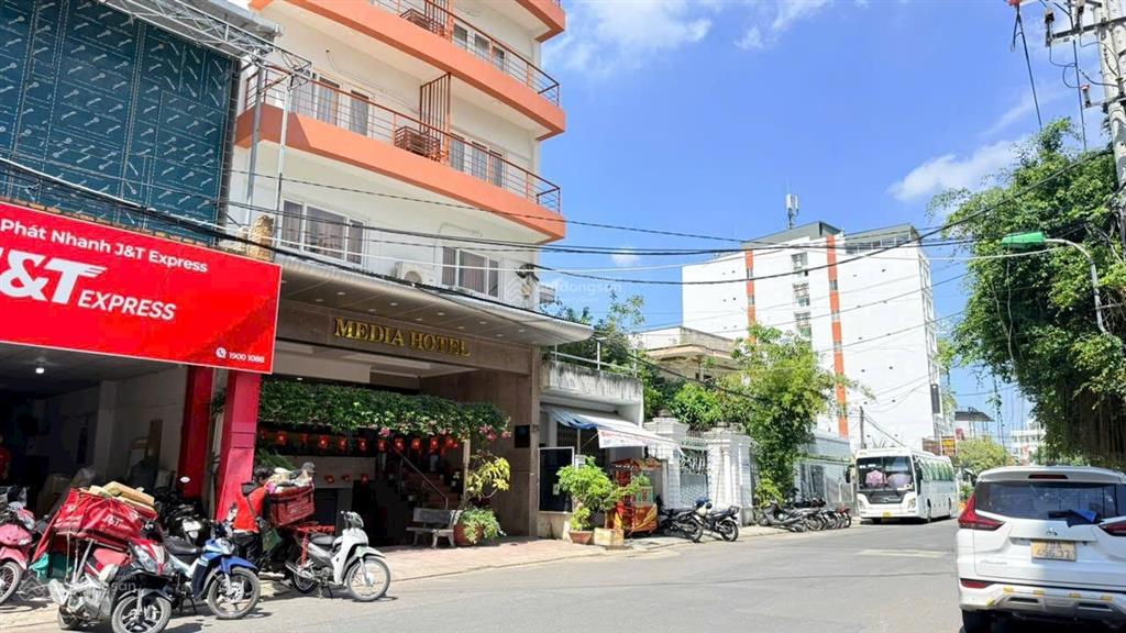 Tổng hợp nhà phố mặt đường củ chi, đặng tất, cạnh biển hòn chồng nha trang