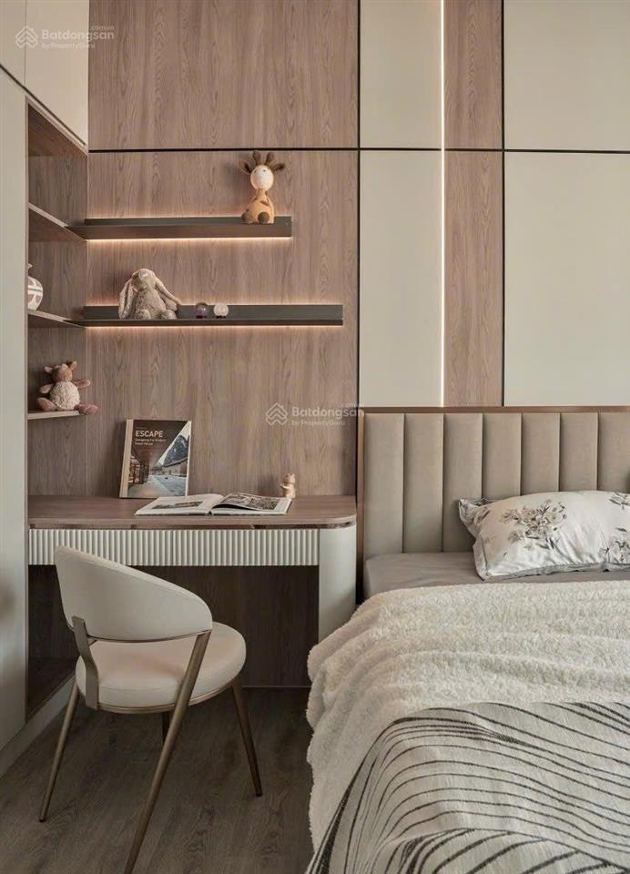 Bán ch park view 3pn 103m2 phú mỹ hưng, view đông nam hàng hiếm giá siêu tốt 9.5 tỷ  lầu cao