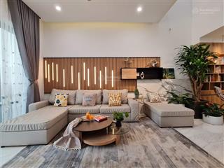 Bán ch grand view 3pn 118m2 phú mỹ hưng, giá siêu tốt 10.2 tỷ  lầu cao  vị trí đẹp  sổ sẵn