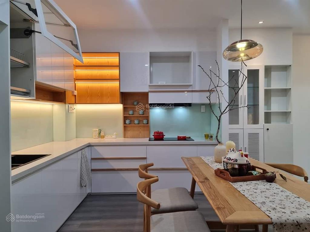 Cho thuê căn hộ 114m2 tại mỹ khang phú mỹ hưng chỉ với 15 triệu vnd cho căn hộ 3pn giá hời