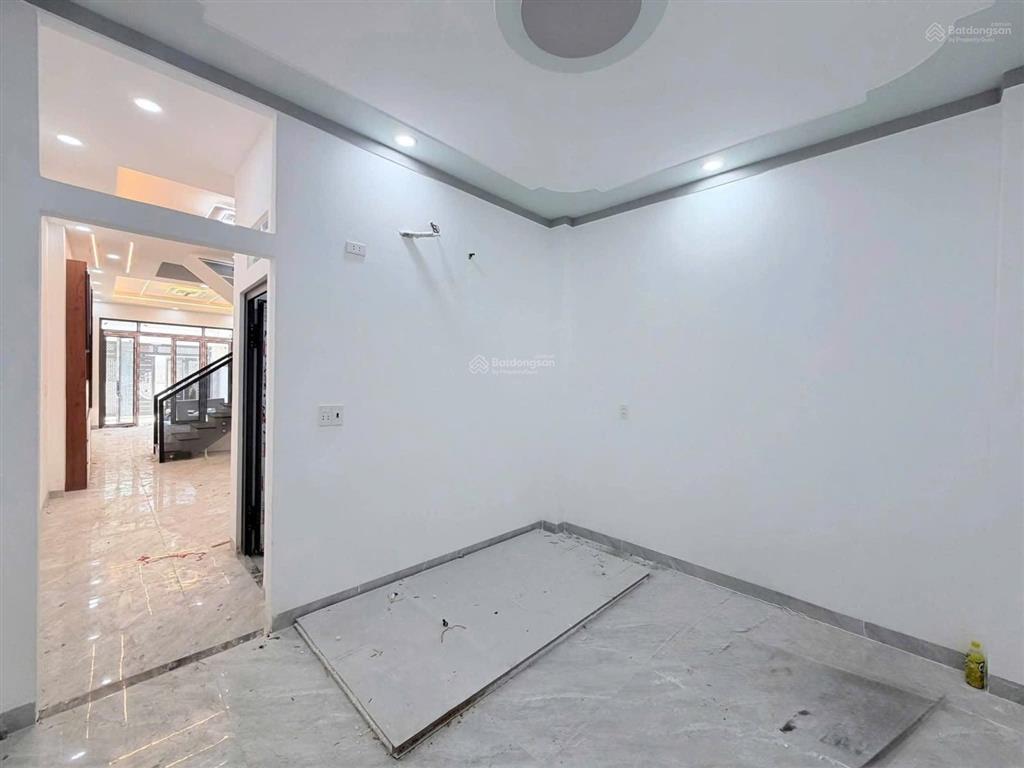 Bán nhà 1 lầu 1 trệt phường tân phong sổ riêng thổ cư hoàn công 80m2