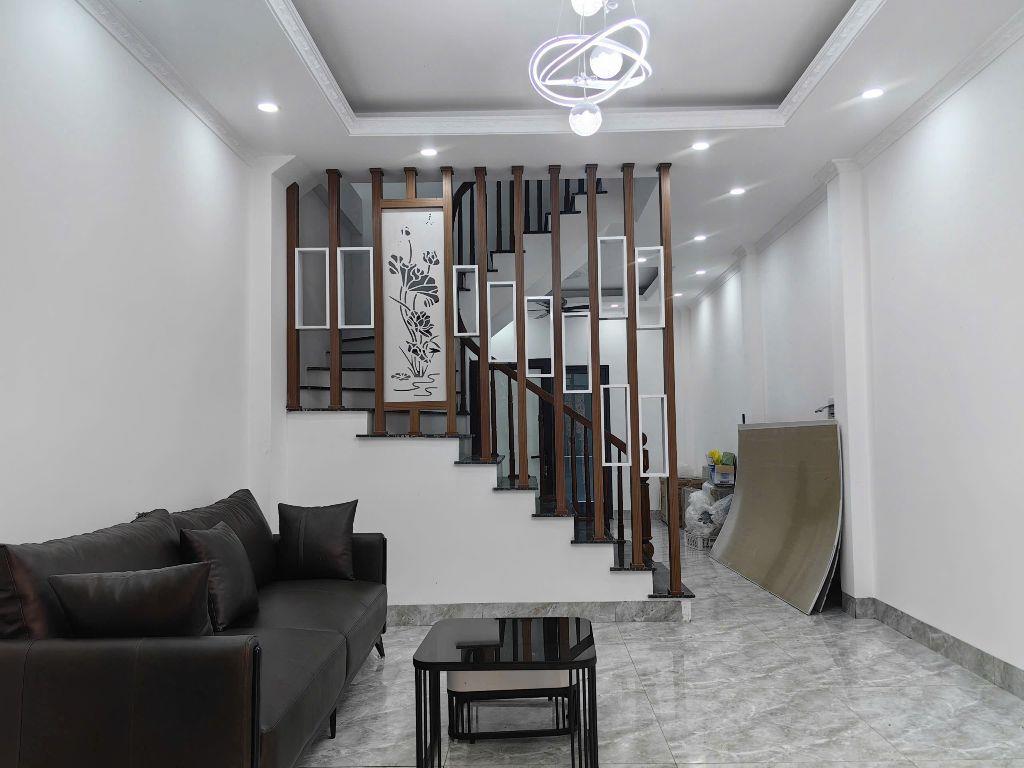 Bán nhà 45m 5T full nội thất mới tinh xã Liên Minh, Đan Phượng