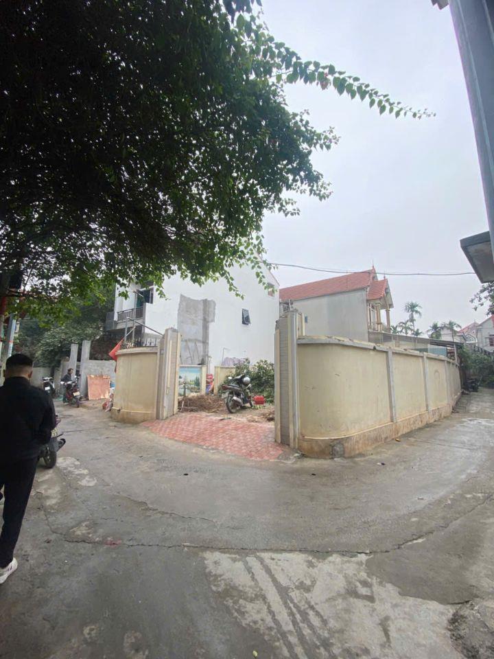 Siêu phâm 41m Lô góc Nở hậu - Đường thông ô tô - Trung tâm Cát Quế, Hoài Đức