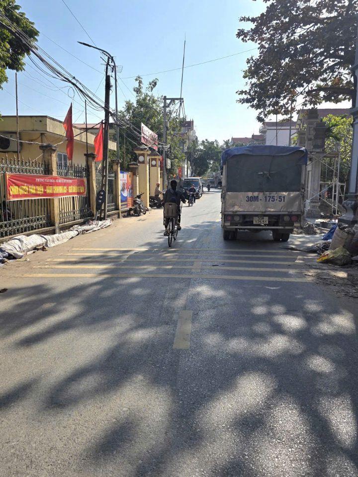 Siêu phâm 41m Lô góc Nở hậu - Đường thông ô tô - Trung tâm Cát Quế, Hoài Đức