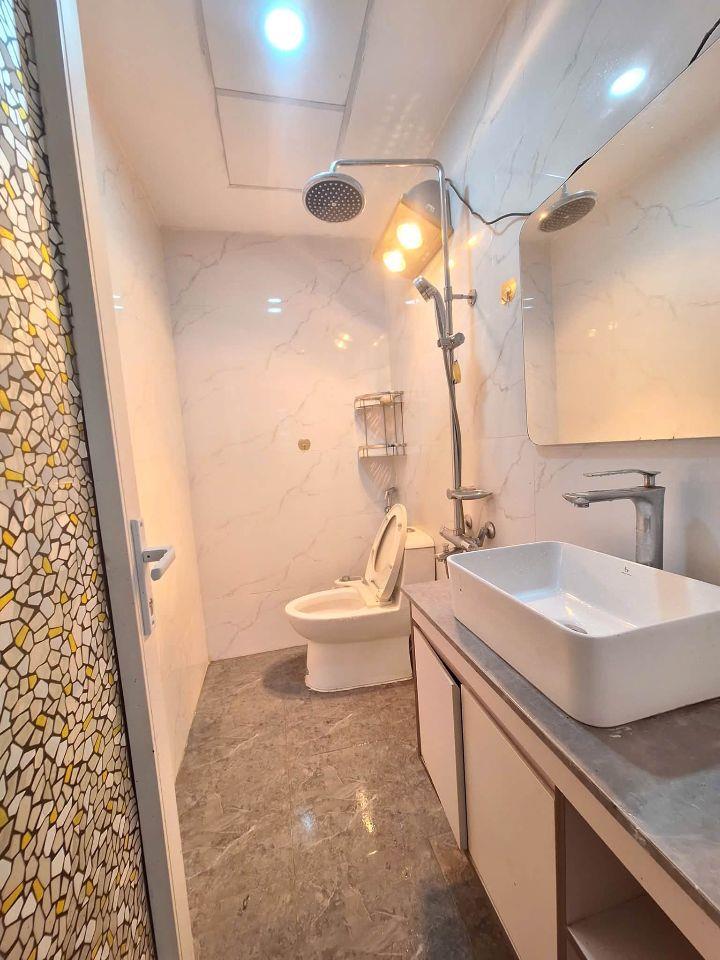 CHỢ LAI XÁ  46M x 4T  5PN KHÉP KÍN  FULL NỘI THẤT  Ô TÔ ĐỖ CỬA  KD NHỎ -  THOÁNG TRƯỚC SAU