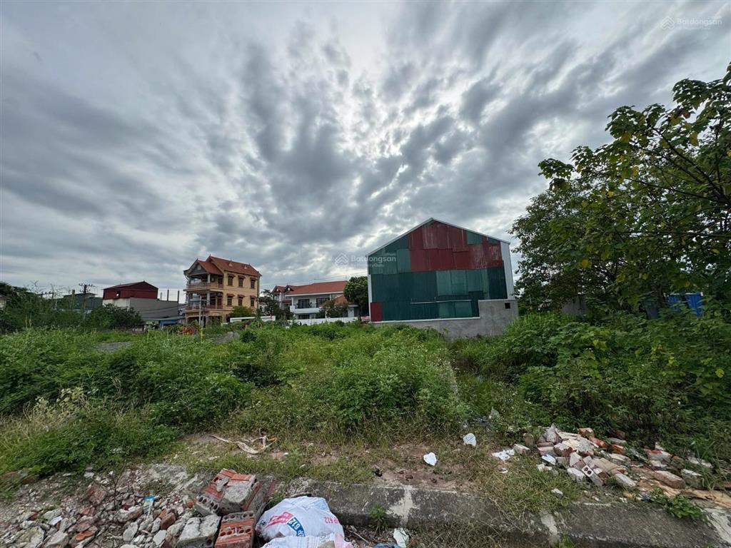 Bán đất đấu giá xuân trạch gần hàng xóm vin cổ loa và triển lãm.
đc xuân trạch  xã đông anh