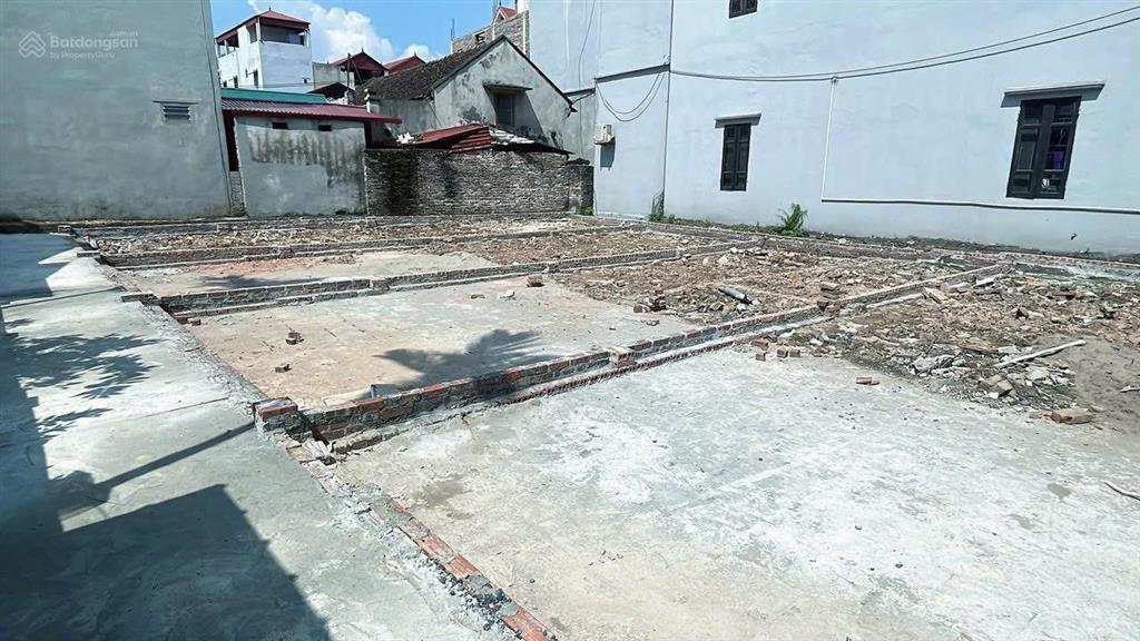 Hàng cực hót. bán mảnh đất đc thôn xuân trạch  đông anh ( xuân canh cũ )
dt 52.6m.