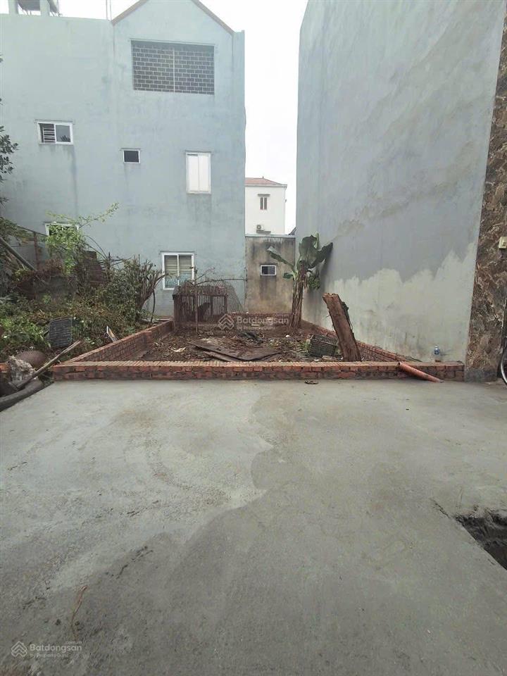 Bán 40m mảnh đất hiếm gần hồ lại đà  tại lại đà, xã đông anh
