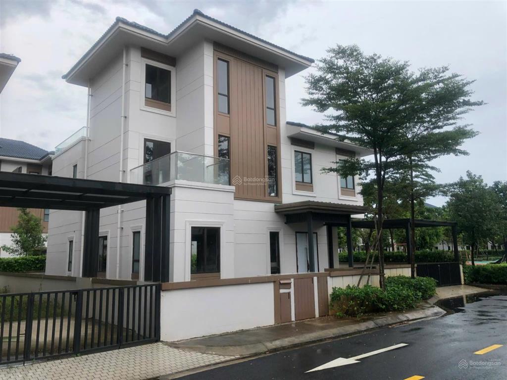 Cần bán gấp biệt thự đơn lập góc 339m2 đẹp nhất dự án swanbay  0939 736 ***