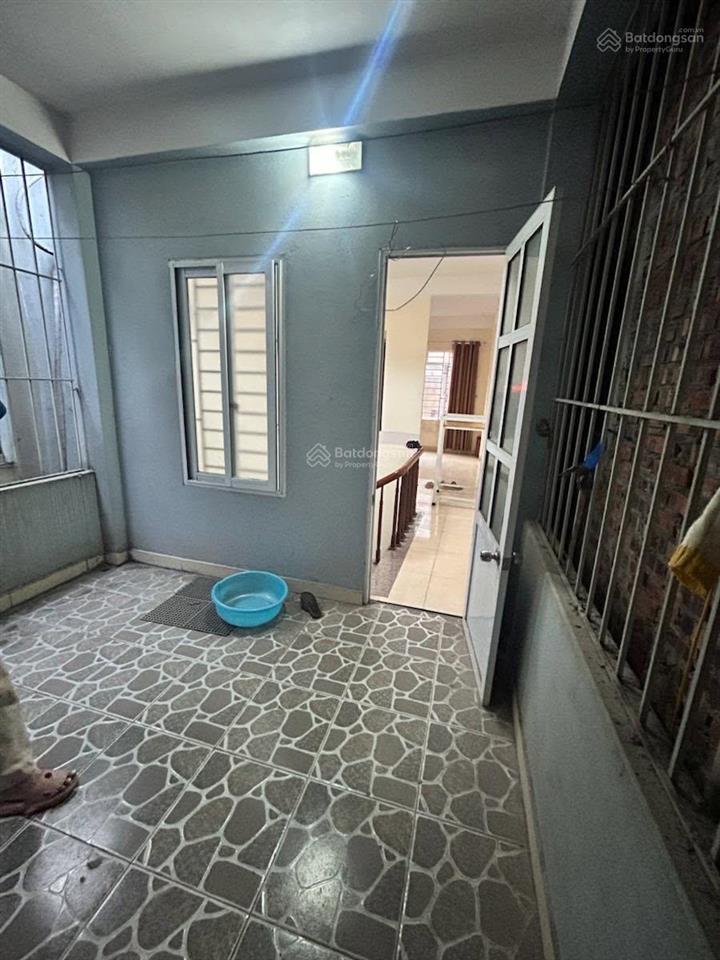 Bán nhà phùng khoang gần ô tô  ngõ thông  dân xây chắc chắn  48m2 4 tầng 8 tỷ