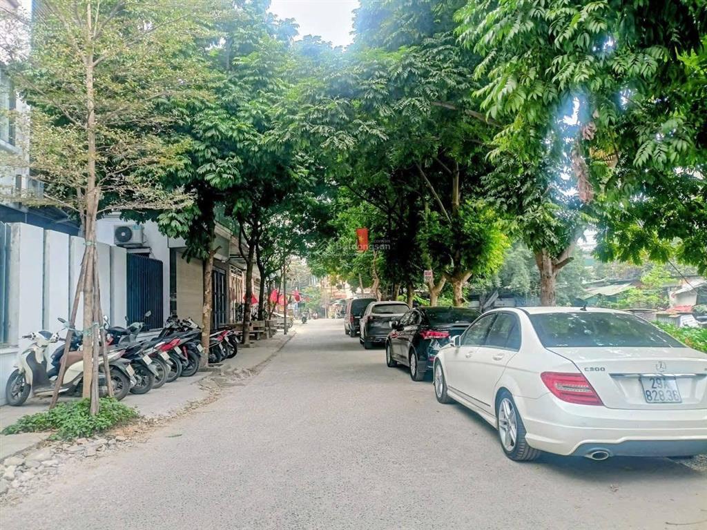 Bán gấp nhà lô góc ô tô tránh vỉa hè kinh doanh hồ phùng khoang 130m2 250tr/m2 thương lượng