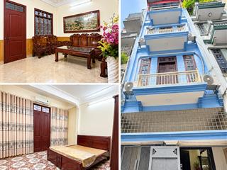 Bán nhà yên lãng đống đa 50m2 5 tầng mặt tiền 4.5m lõi trung tâm nhiều tiện ích giá thương lượng
