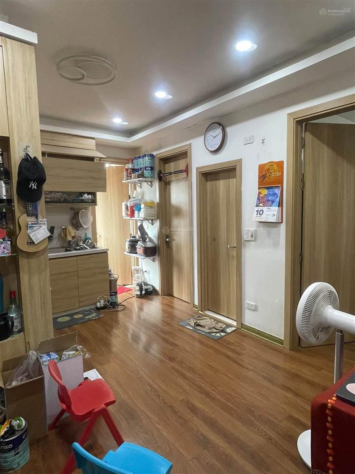 Chính chủ bán căn hộ cc mini hoàng hoa thám ba đình 2n tầng đẹp 2,2 tỷ thương lượng