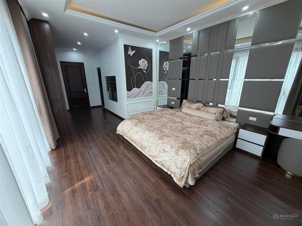 Bán nhà phố kim mã, ba đình, 60m², 8 tầng, thang máy, thông sàn, ô tô vào nhà 26,68 tỷ thương lượng
